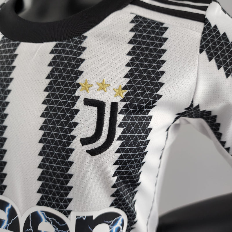 Kit Infantil Juventus Titular 22/23